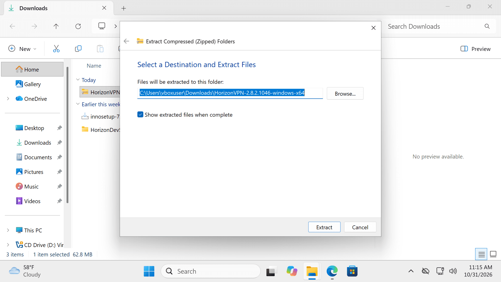 پنجرهٔ استخراج ویندوز با پوشهٔ مقصد و گزینهٔ انتخاب‌شدهٔ Show extracted files when complete.